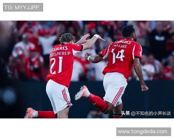 西甲热刺逆转本菲卡红牌争议引发全场热议与激烈讨论