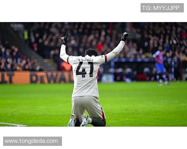 西甲激战:尤文图斯逆转曼联3-2全场沸腾战术解析